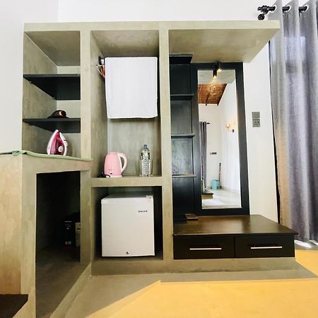 Thara Inn Villa Диквела Екстериор снимка