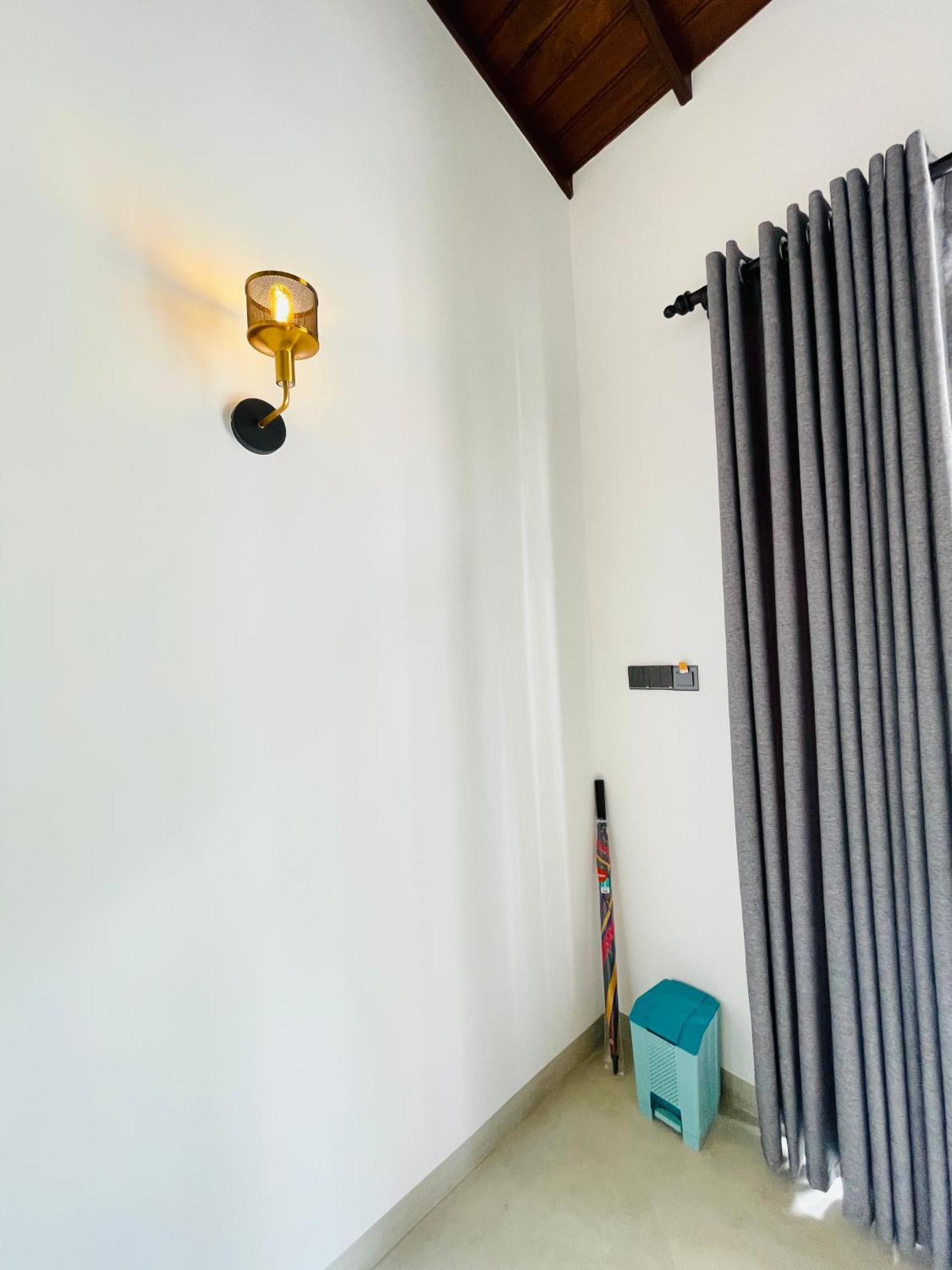 Thara Inn Villa Диквела Екстериор снимка