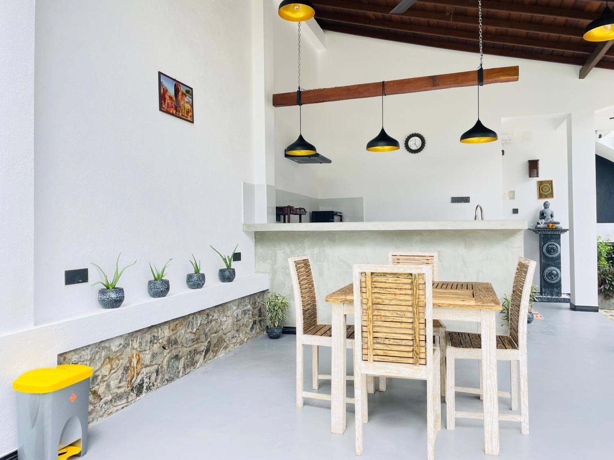 Thara Inn Villa Диквела Екстериор снимка